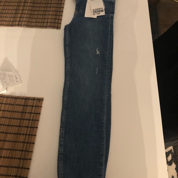 New Zara Skinny HiRise ankle jeans - Picture 3 of 6